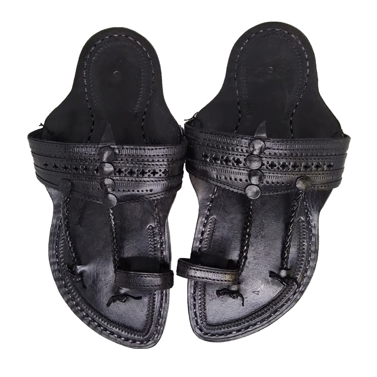 kolhapuri chappal black