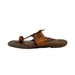 Buy sturdy & stylish kolhapuri chappal for men.