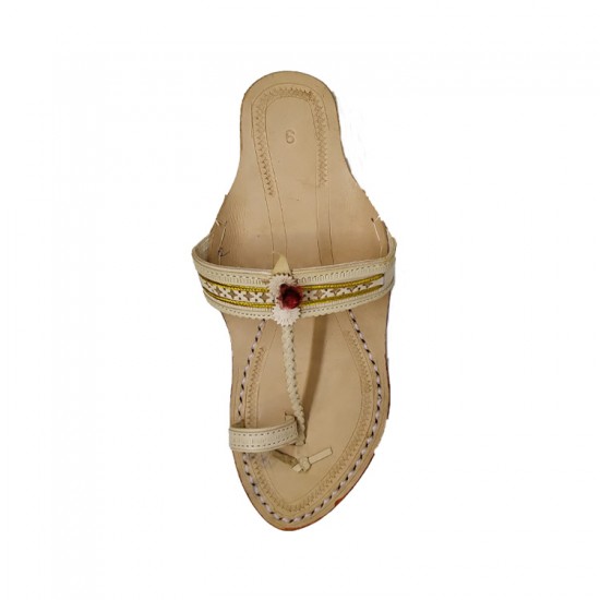 Women Genuine Leather Box Heel Kolhapuri Chappal, Size: 4-9 at Rs 380/pair  in Jaipur